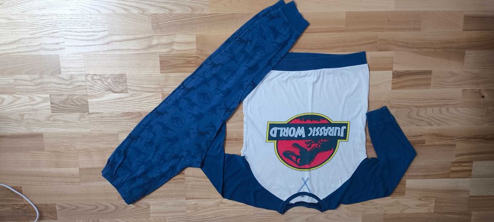 Piżama chłopięca r 158 cool club jurassic world