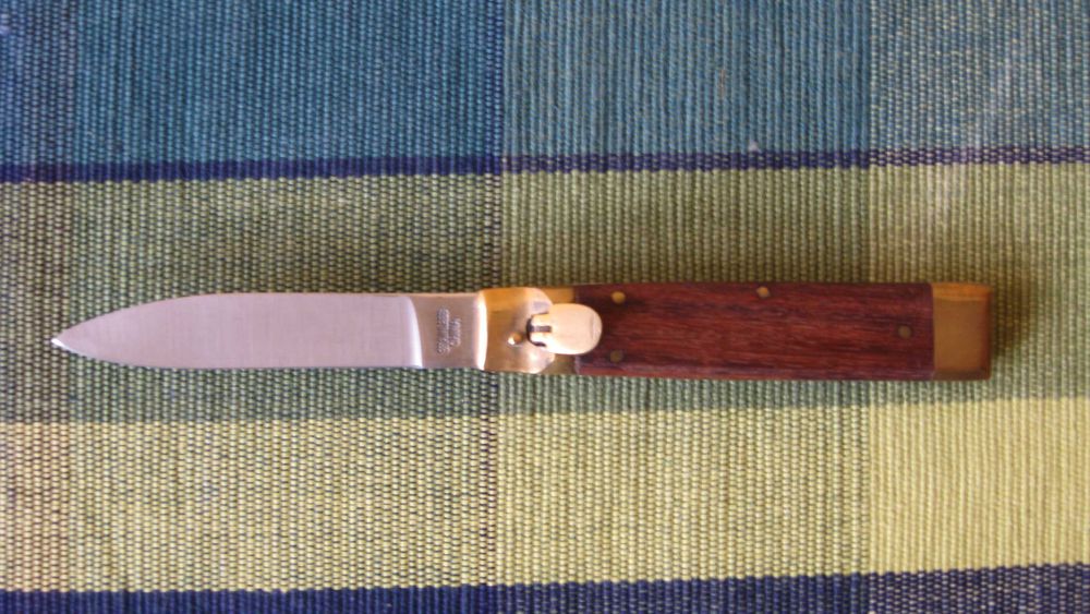 Canivete de Madeira Muito Antigo - Centenário