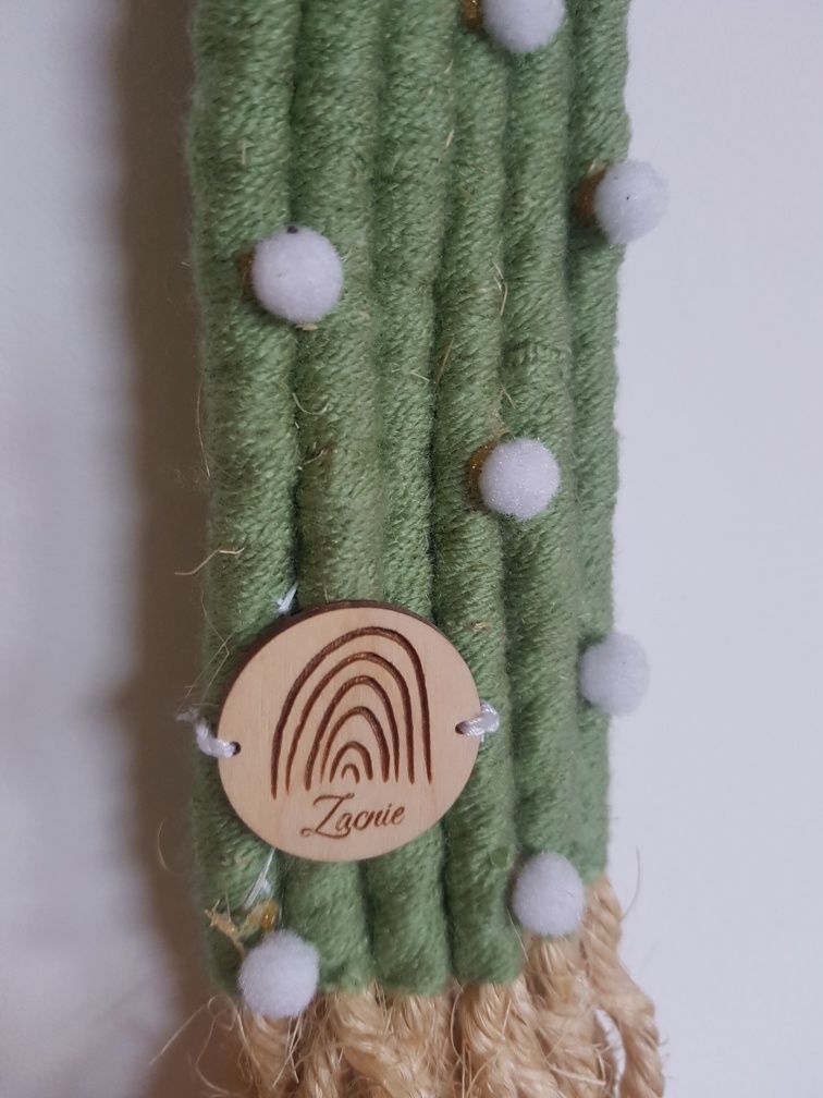 Kaktus zawieszka sznurek handmade
