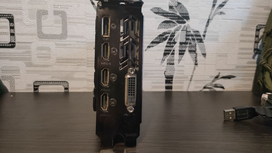 Відеокарта GTX 1050 Ti 4 gb GDDR5 Gigabyte