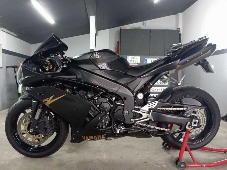 Sprzedam Yamaha r1 rn19 2009r