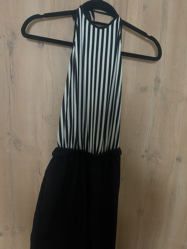Kombinezon elegancki rozciecia odkryte plecy zara xs