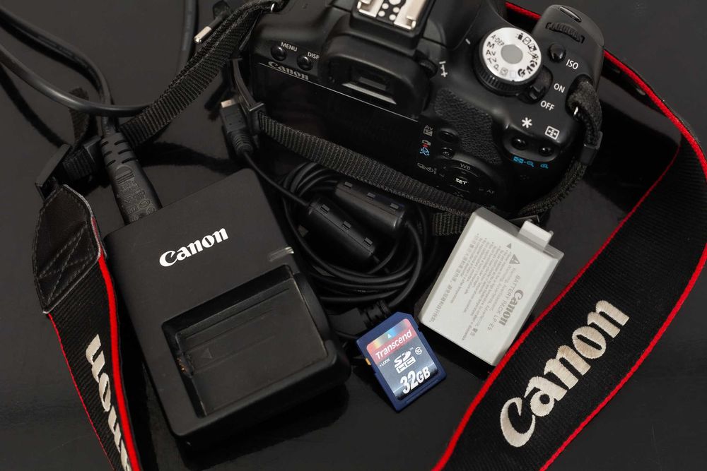 Canon 500D body дзеркальний фотоапарат Кенон