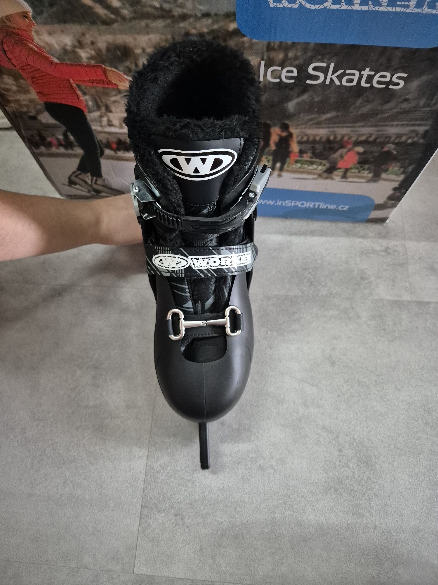 Łyżwy rekreacyjne WORKER Niorto Black R. 37-41 DWIE SZTUKI