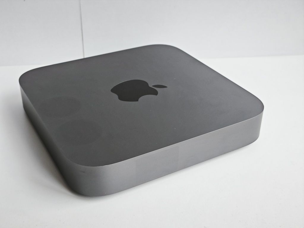Mac mini Late 2018 (i5/64Gb Ram/256)