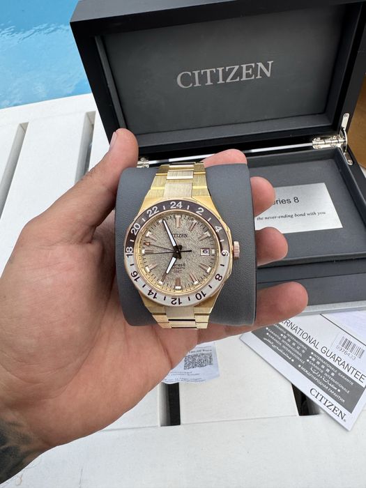 CITIZEN NB6032-53P Series 8 GMT 880