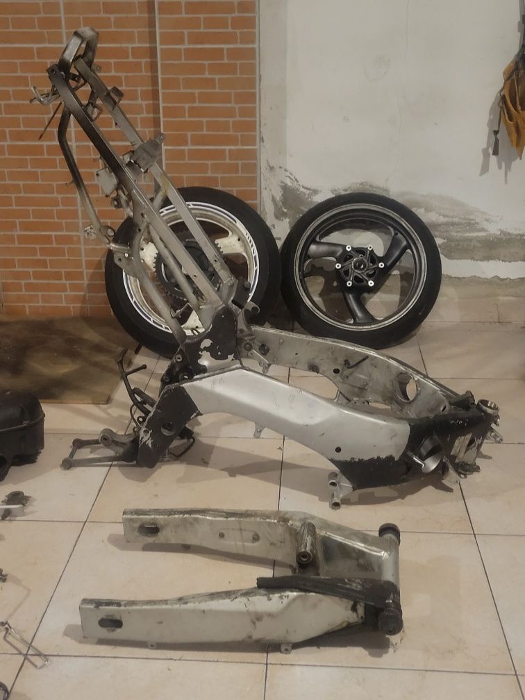 Peçaz Yamaha Thundercat 600
