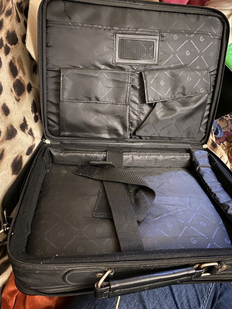 Сумка для ноутбука и сумка для путешествий