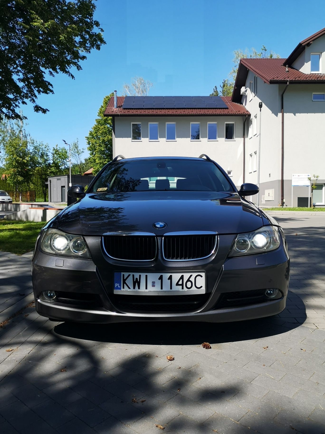 BMW E91 2.0D M47 BiXenon Led