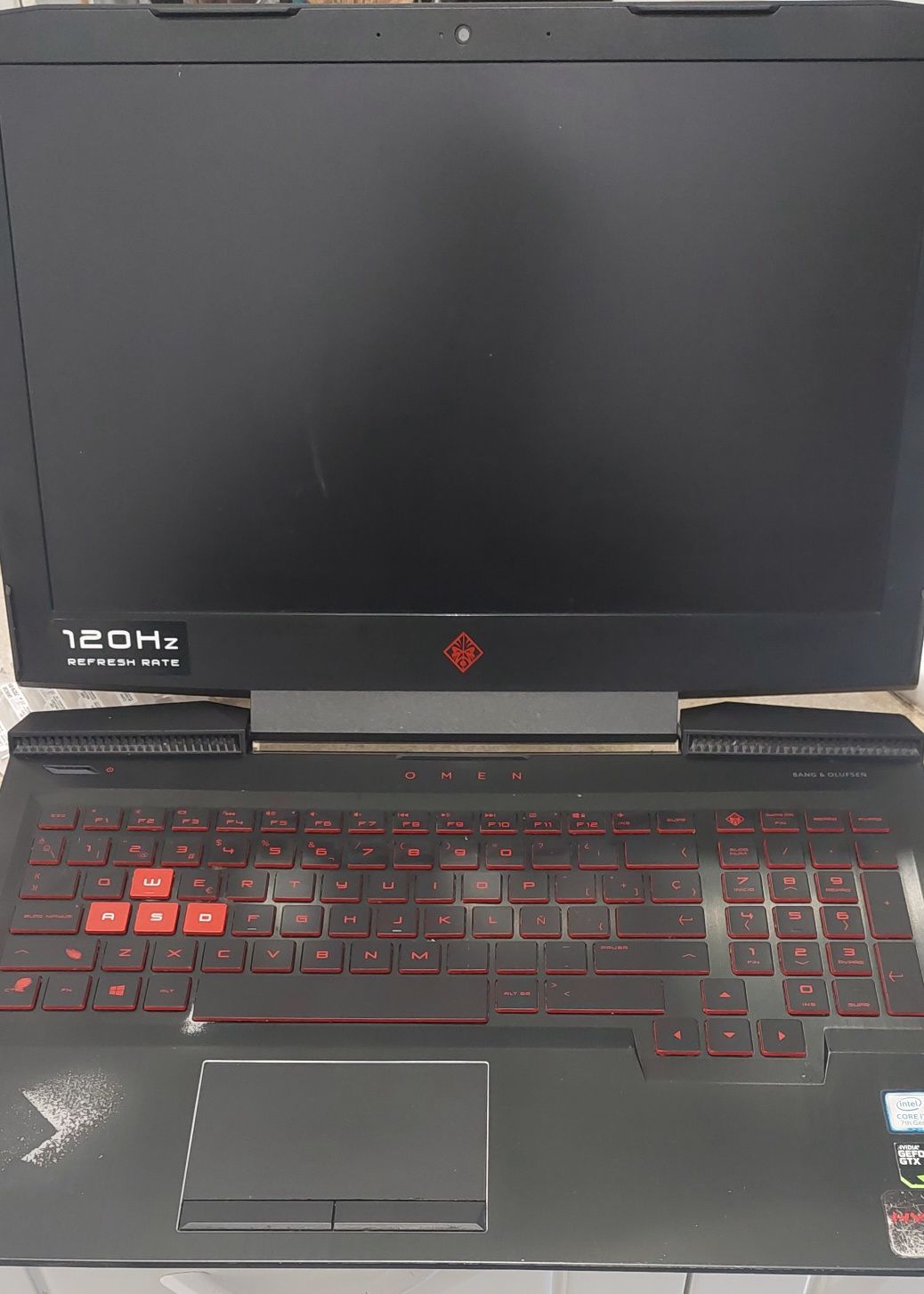 Omen by HP laptop 15 ce0xx