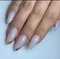 Manicure low cost