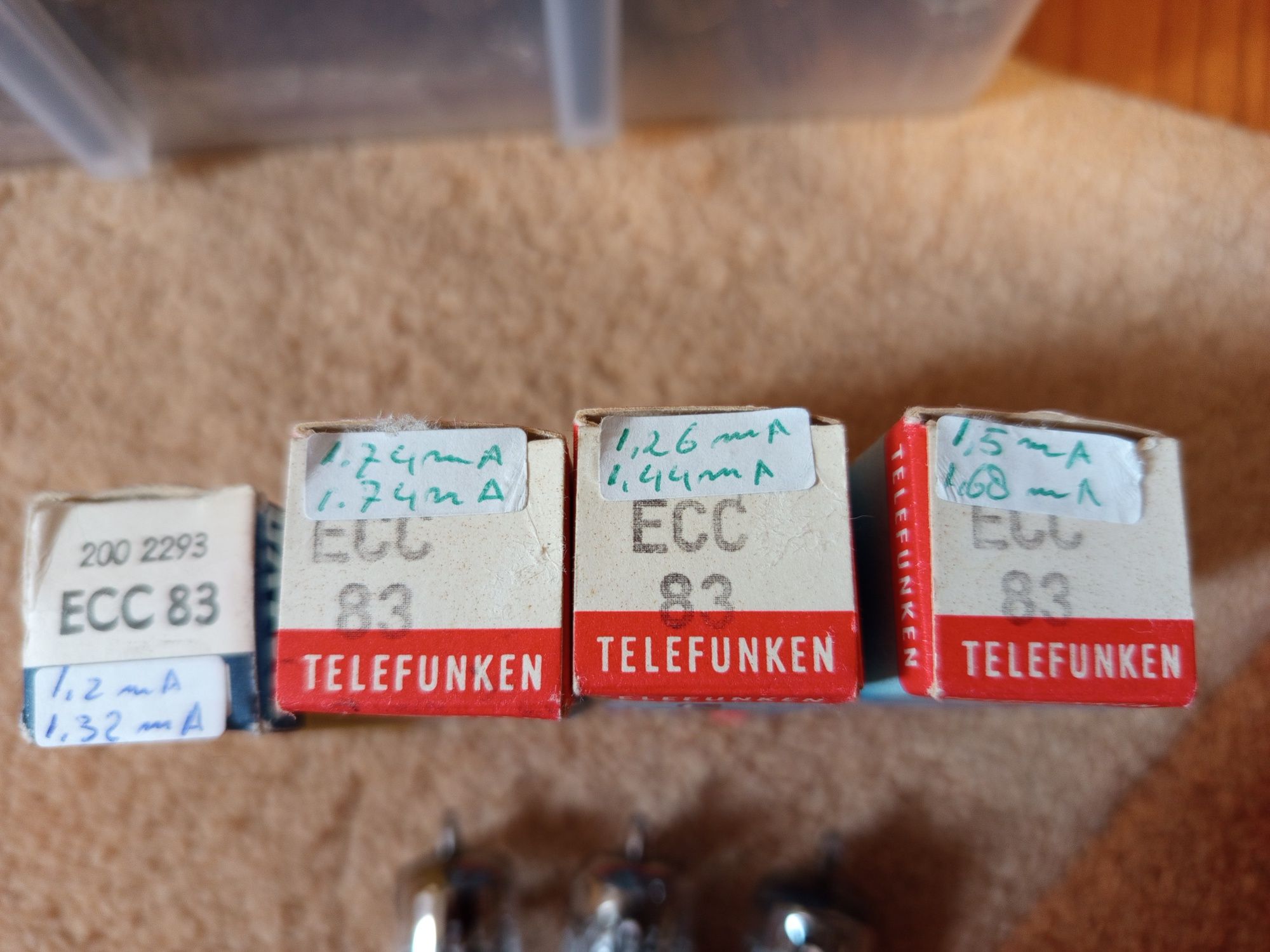 válvulas N.O.S El84, Philips EL34(Mullard made Xf2), Ecc83 Telefunken,