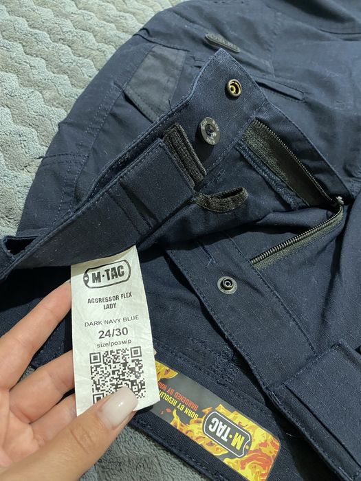 Продам M-TAC жіночі брюки. Поло в ПОДАРУНОК. Стан 10/10.