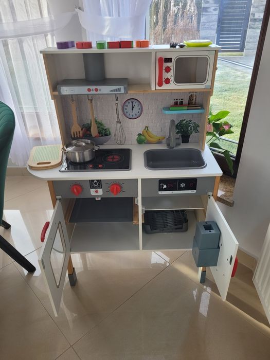 Kuchnia zabawkowa