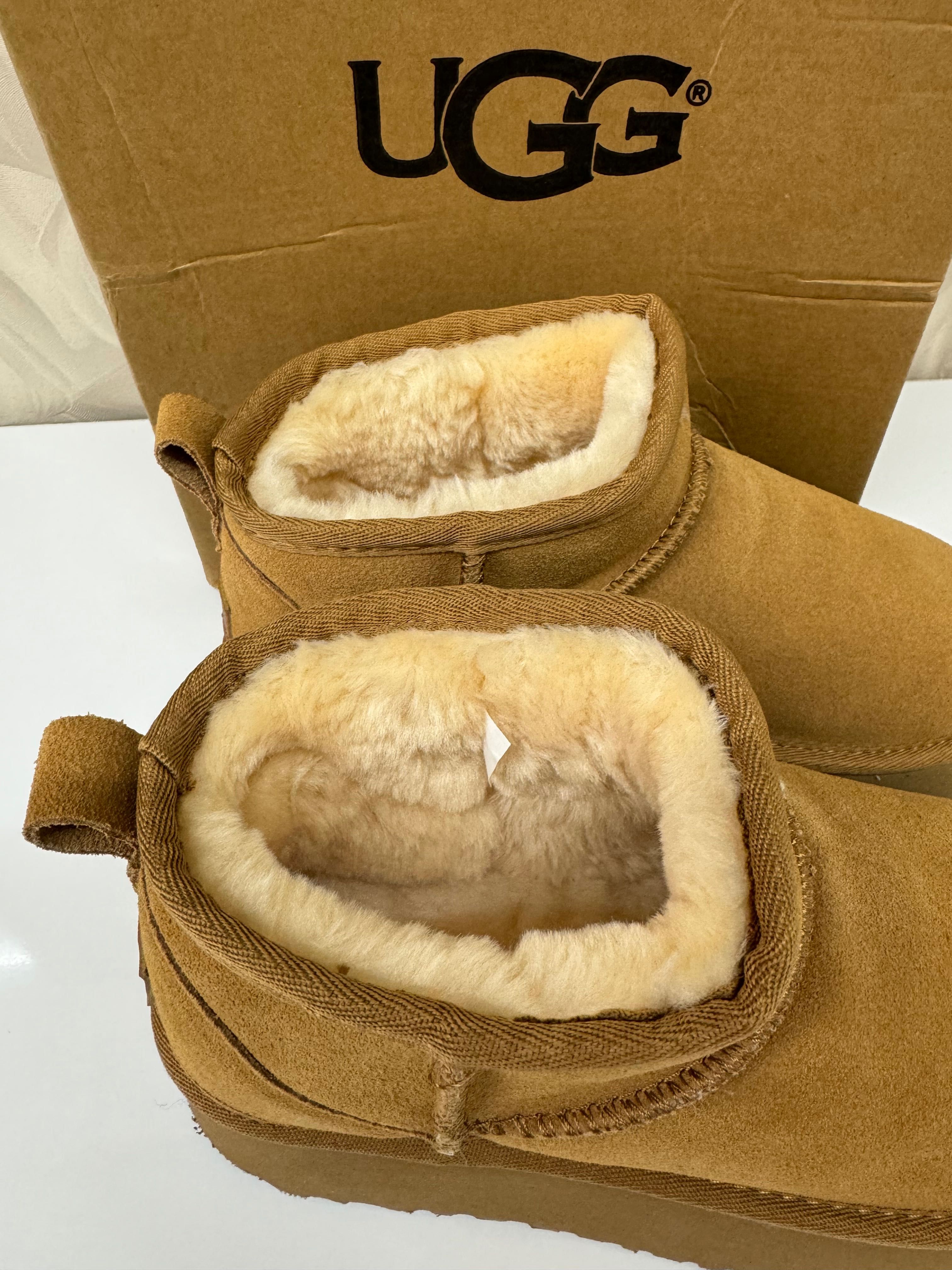 Ugg на платформі