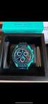 Omega X Swatch SO33L103 – Magia Polar Lights w Zegarku
