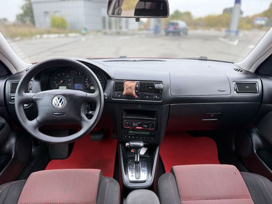 Продам Volkswagen Golf IV, 2002 року на автоматі