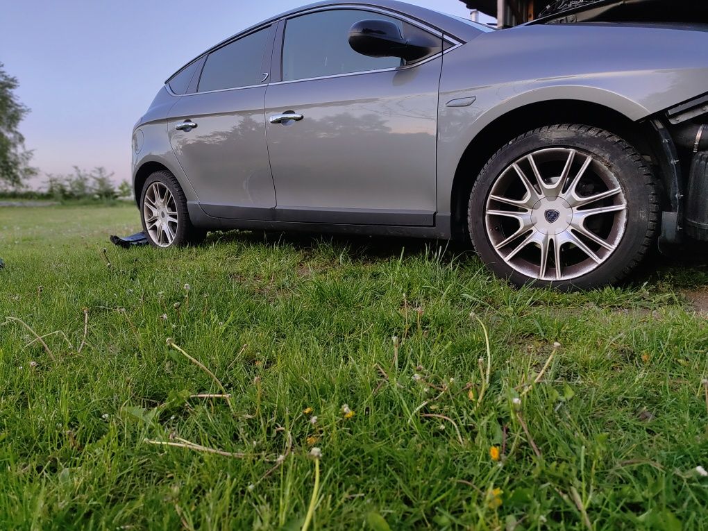 Lancia Delta 1.4 T-JET 150km kod lakieru VR 617 części Fiat Braci II