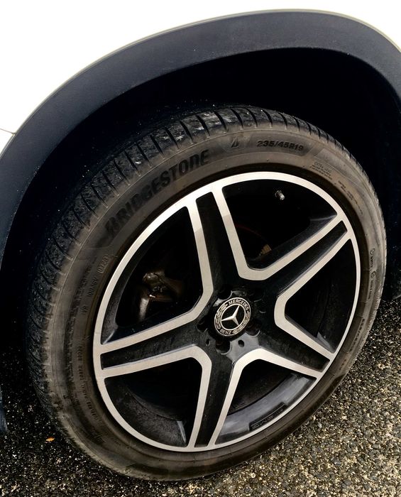 Mercedes-Benz GLA 180d AMG Line Facelift 2018 FULL EXTRAS GPS BI-XENON