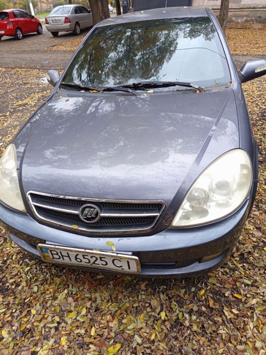 Продам машину Lifan 520