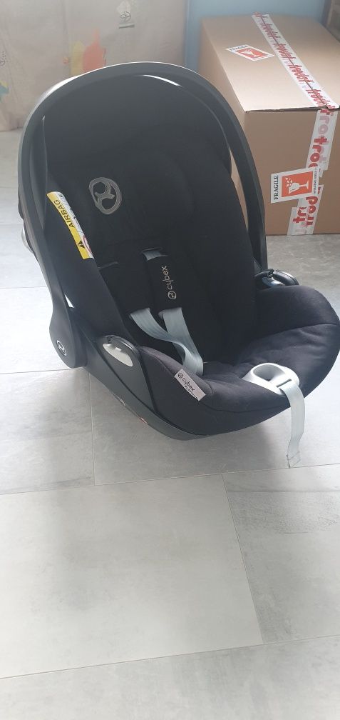 Nosidełko Cybex z bazą ISOFIX