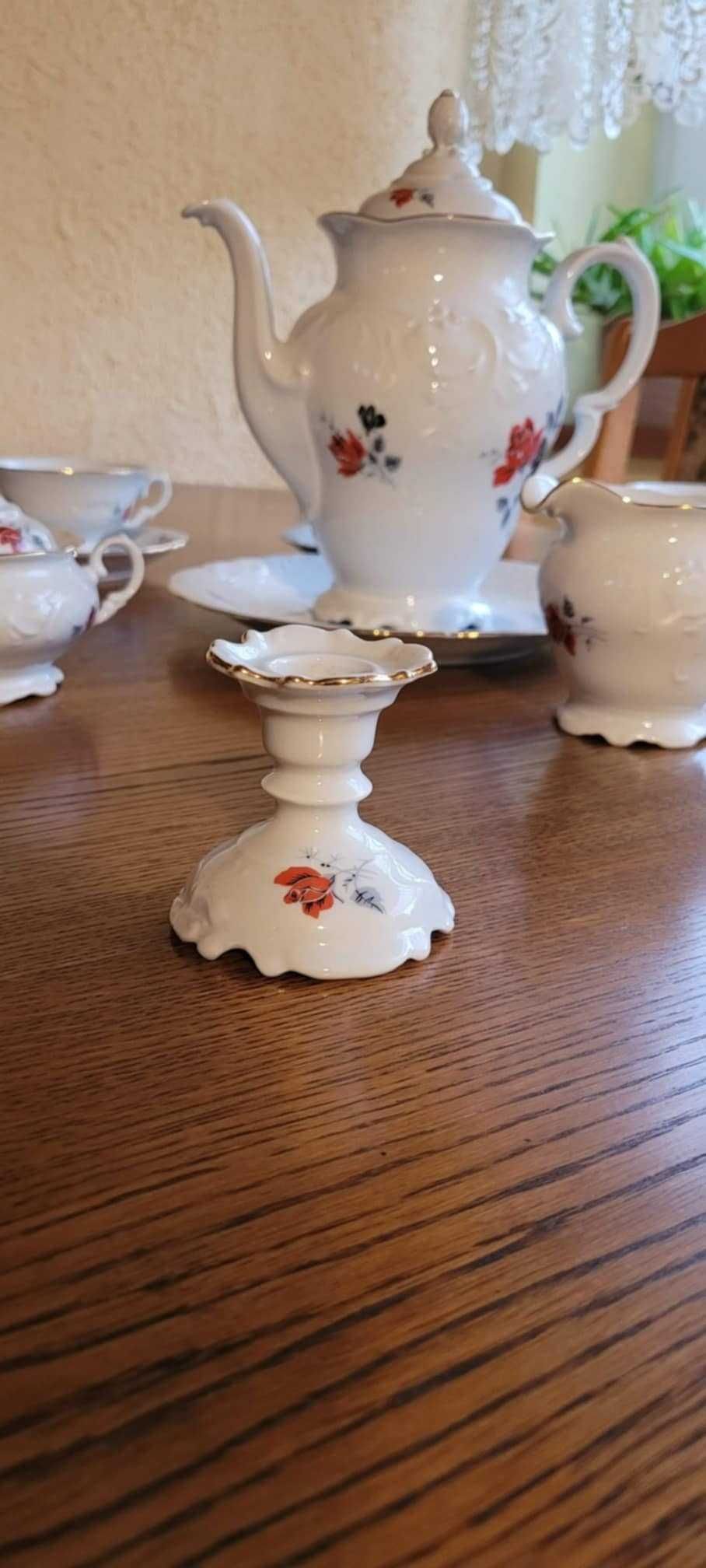 Serwis porcelanowy Wawel