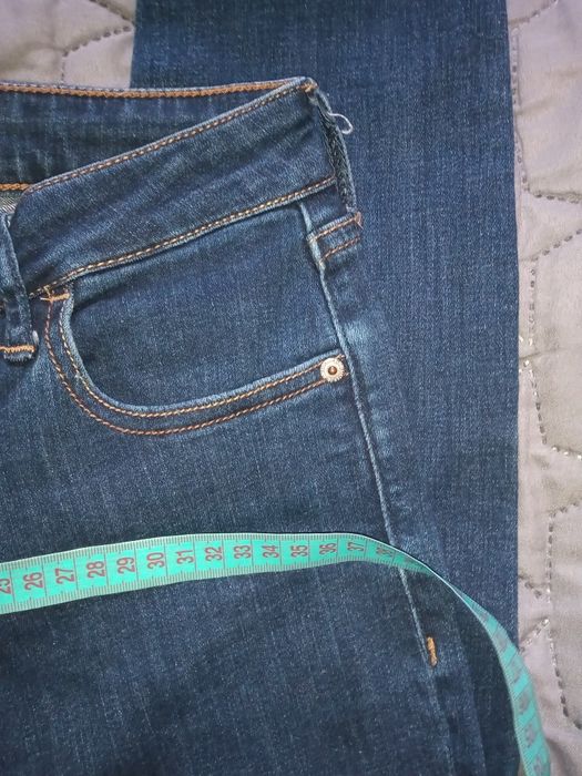 Damskie jeansy Hollister XS