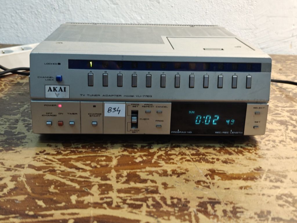 Adapter tunera Akai VU-77EG