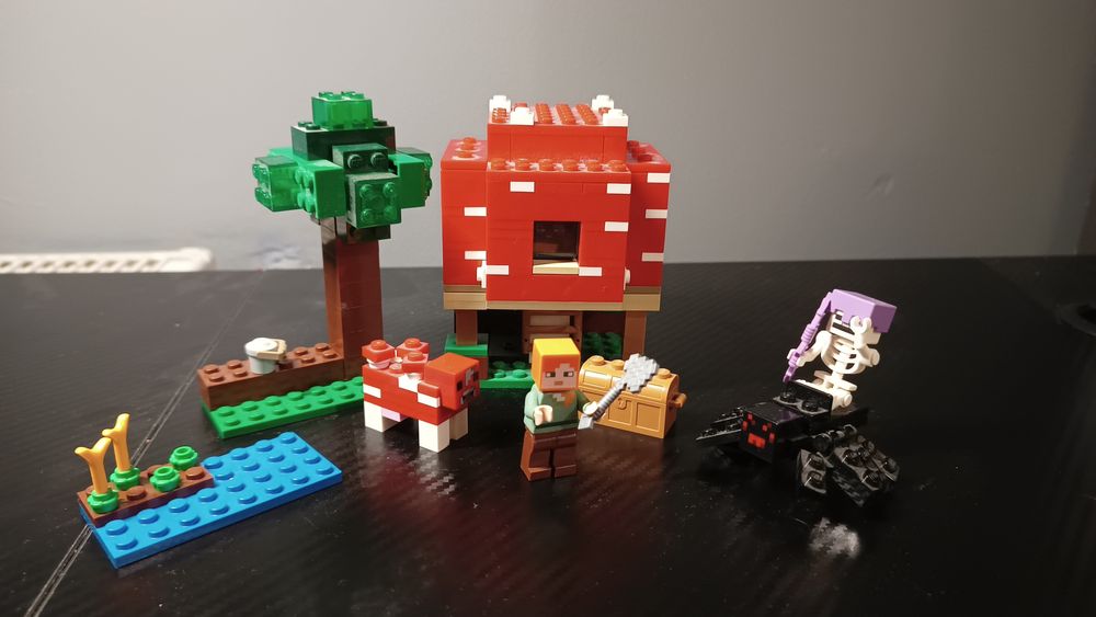 LEGO Minecraft 21179 dom w grzybie