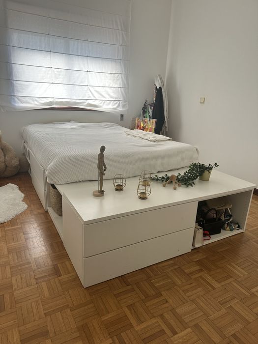 Cama c/arrumacao IKEA c/colchao
