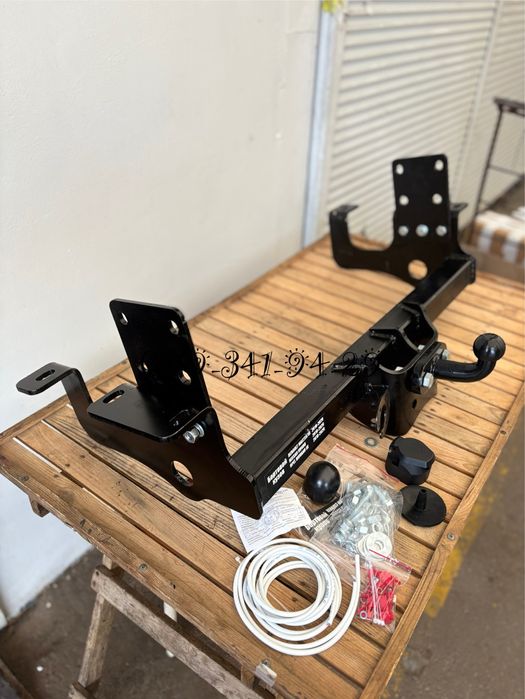 Новий! Фаркоп Renault Master 3 бортовий кузов