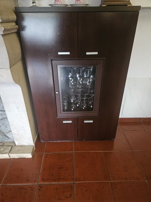 Móvel bar ótimo estado