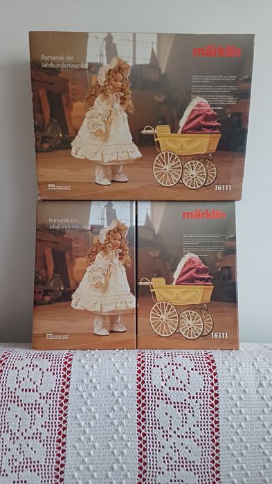 Wózek retro wraz z lalką  Märklin