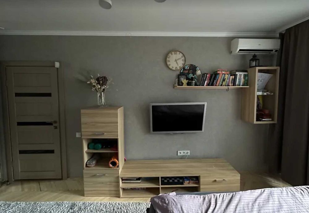 + 2-кімнатна квартира на Північному з якісним ремонтом та меблями!