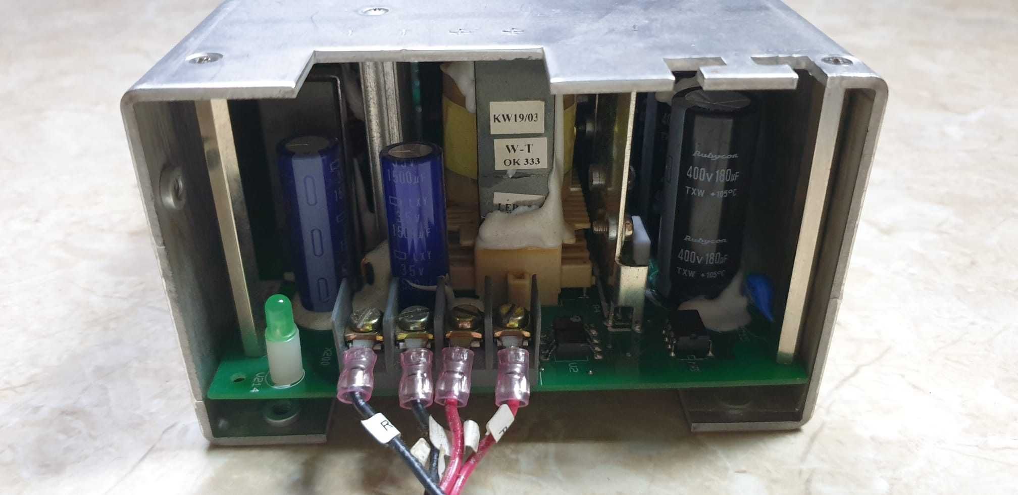 Zasilacz PULS 100-240V / 24V 8A (RMS)