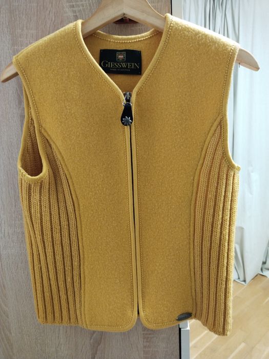 Шерстяний кардиган та жилетка GiessWein 36р.(С р.)