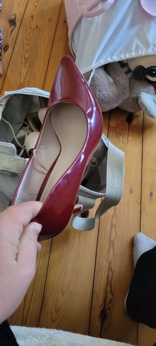 Oddam za darmo szpilki 39