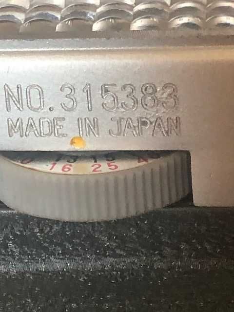 Maquina de filmar vintage, marca Jelco Automatic 8, antiquíssima