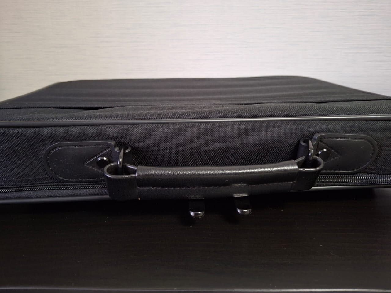 НОВА сумка для ноутбука Portcase