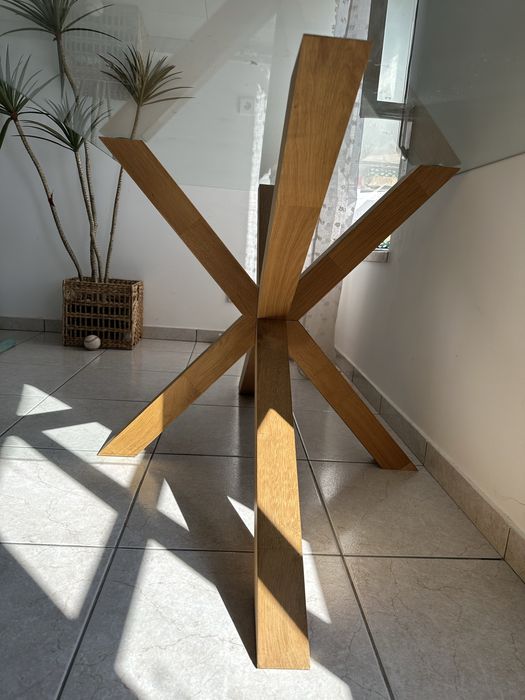 Mesa de sala de jantar