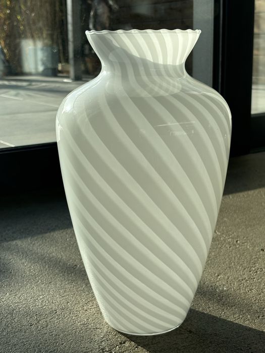 Wielki Piękny Biały Wazon Murano Swirl Venini Unikat Włochy 1970 Top
