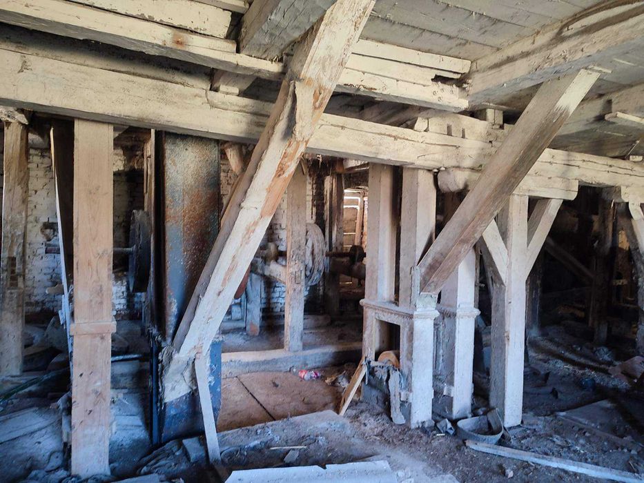 Нежитлове приміщення, площею 310,2 кв.м. Рівненська обл.