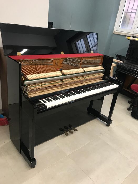 Piano vertical Samick