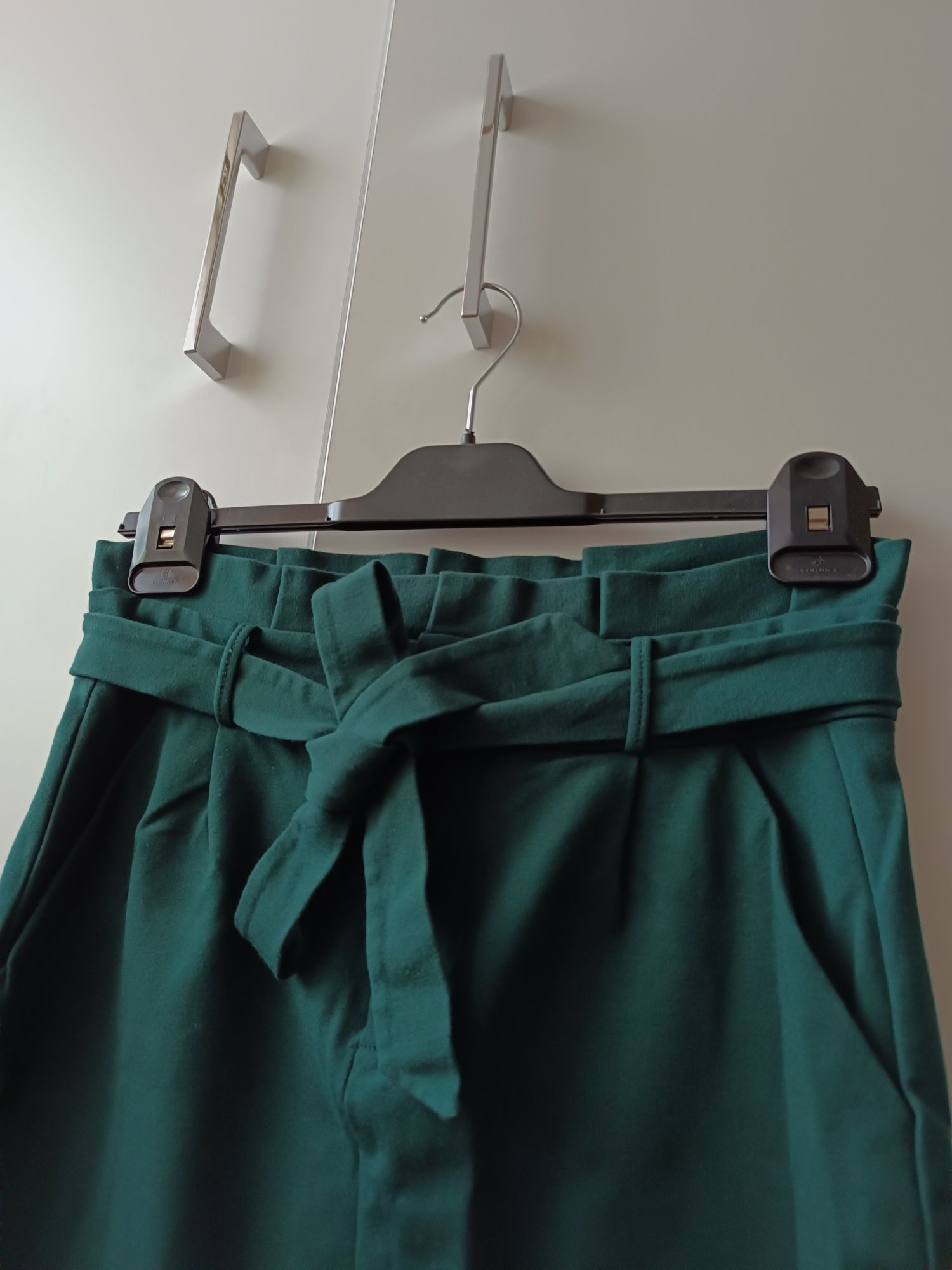 Spódnica ciemnozielona Vero moda
