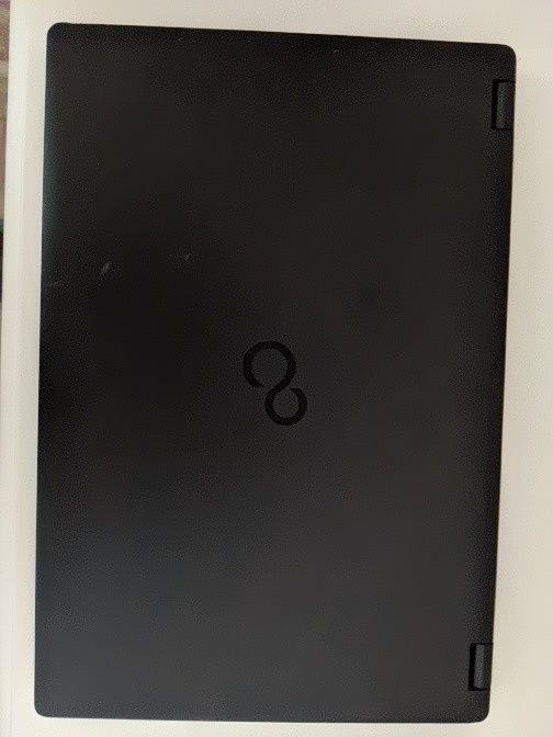 Ноутбук Fujitsu E5511 Core i5-1135G7 / SSD 256GB / 8GB RAM / 15.6" /