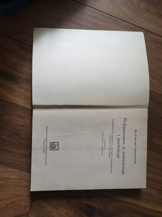 Pielęgniarstwo w położnictwie i ginekologii Podr. dla studentów