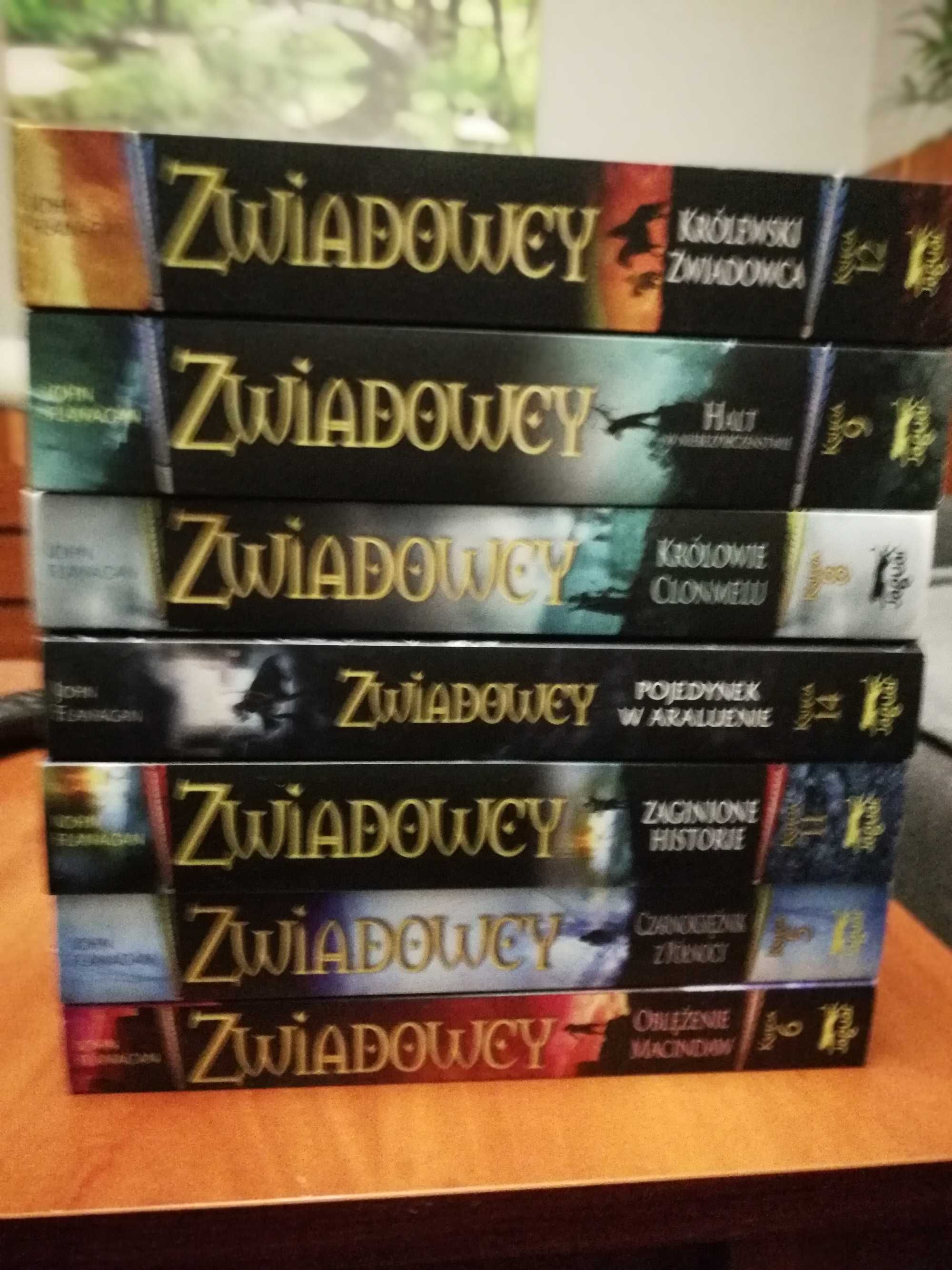 Zwiadowcy. John Flanagan. 15  tomów.