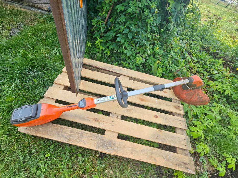 Podkaszarka Husqvarna 115iL  + bateria BLi20 z zestawu