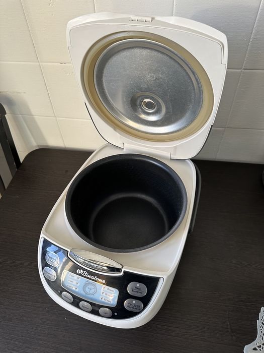 Мультиварка BINATONE MUC-2130