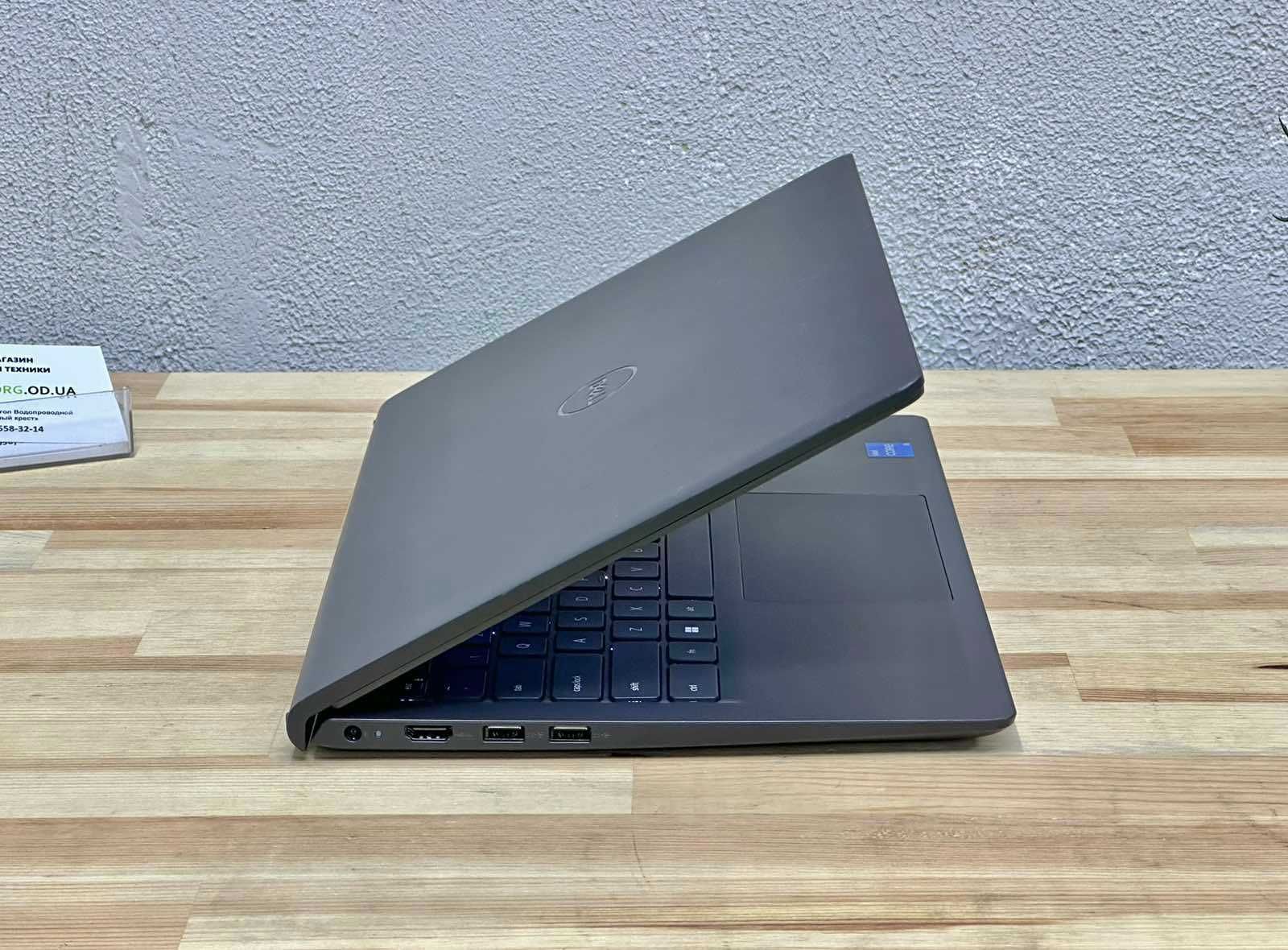 Dell Vostro 3420 (Core i5-12 Генерація / IPS) Є оплата ЧАСТИНАМИ!